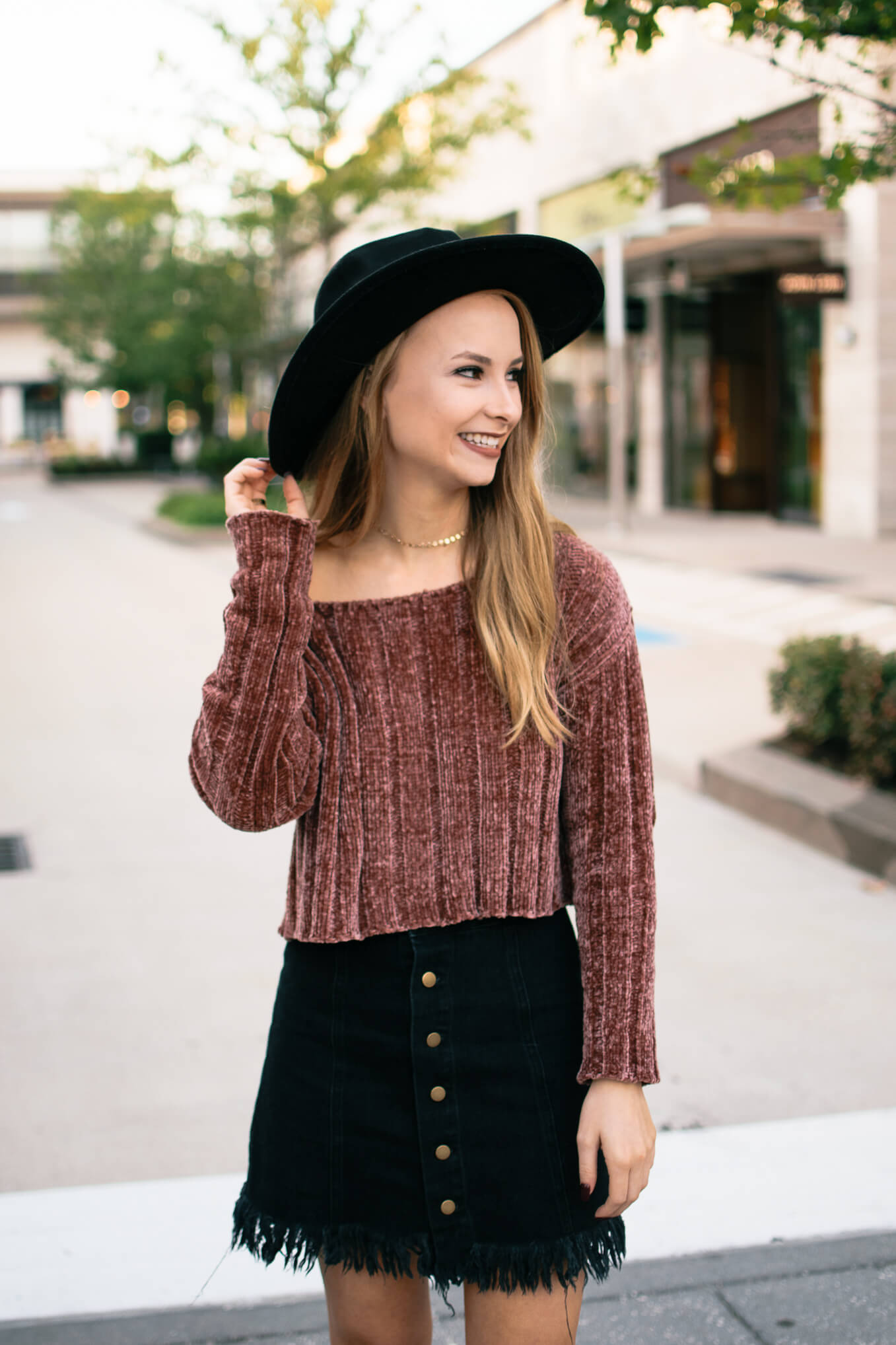 Chenille sweater under $20. The comfiest sweater for a perfect everyday look. The Blonder Life