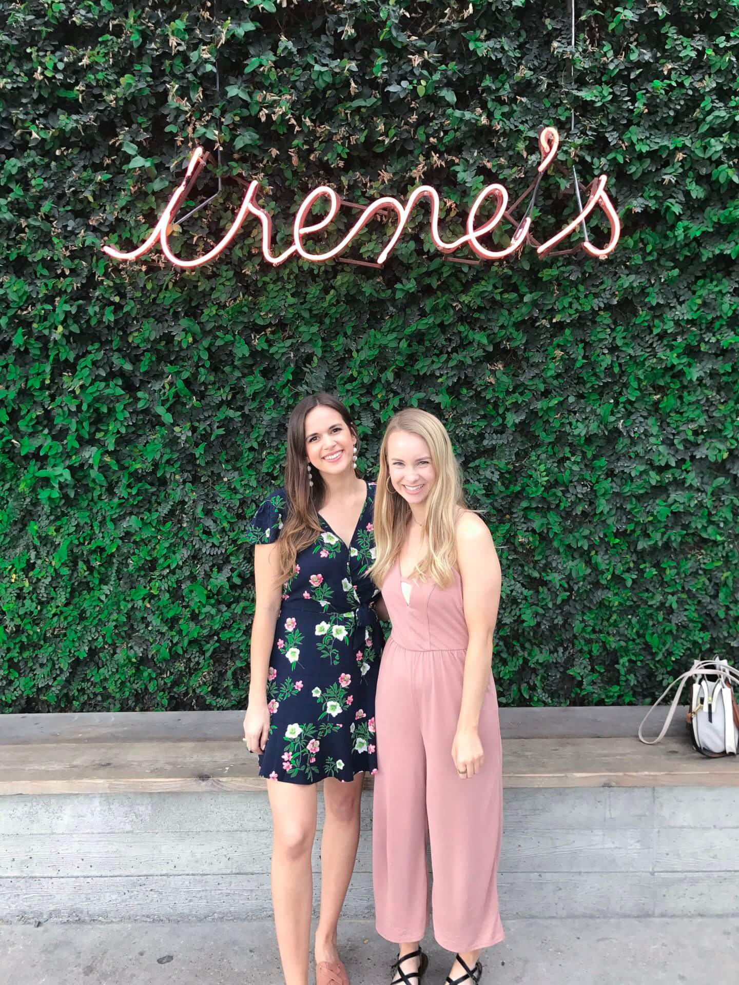 Girls trip in Austin, Texas. What we did, where we stayed and what we ate. Full review on Lone Star Court hotel | The Blonder Life