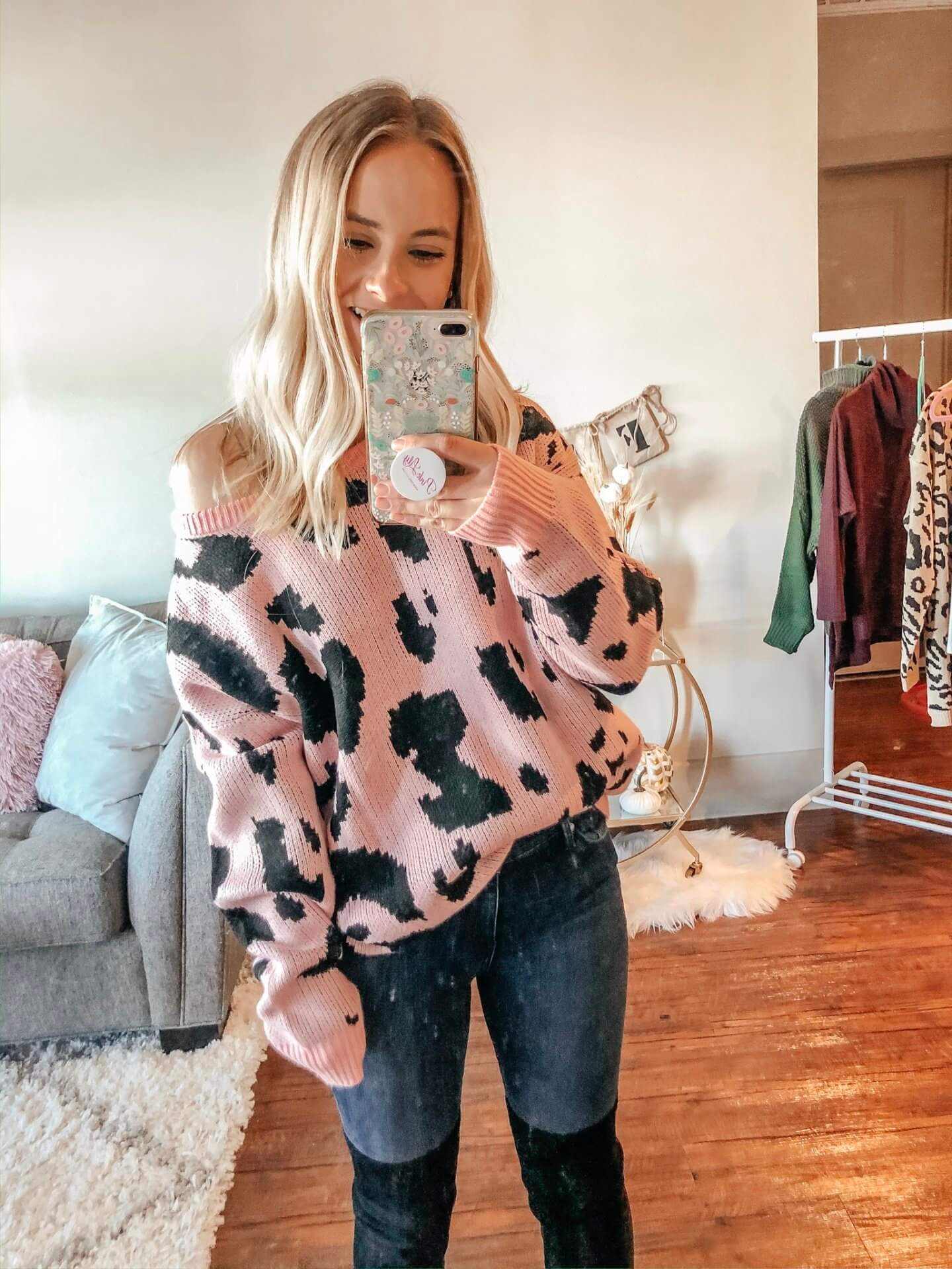 Amazon Sweaters Under $30. Amazon Haul with sweaters under $30. Amazon Fashion Finds. The Blonder Life